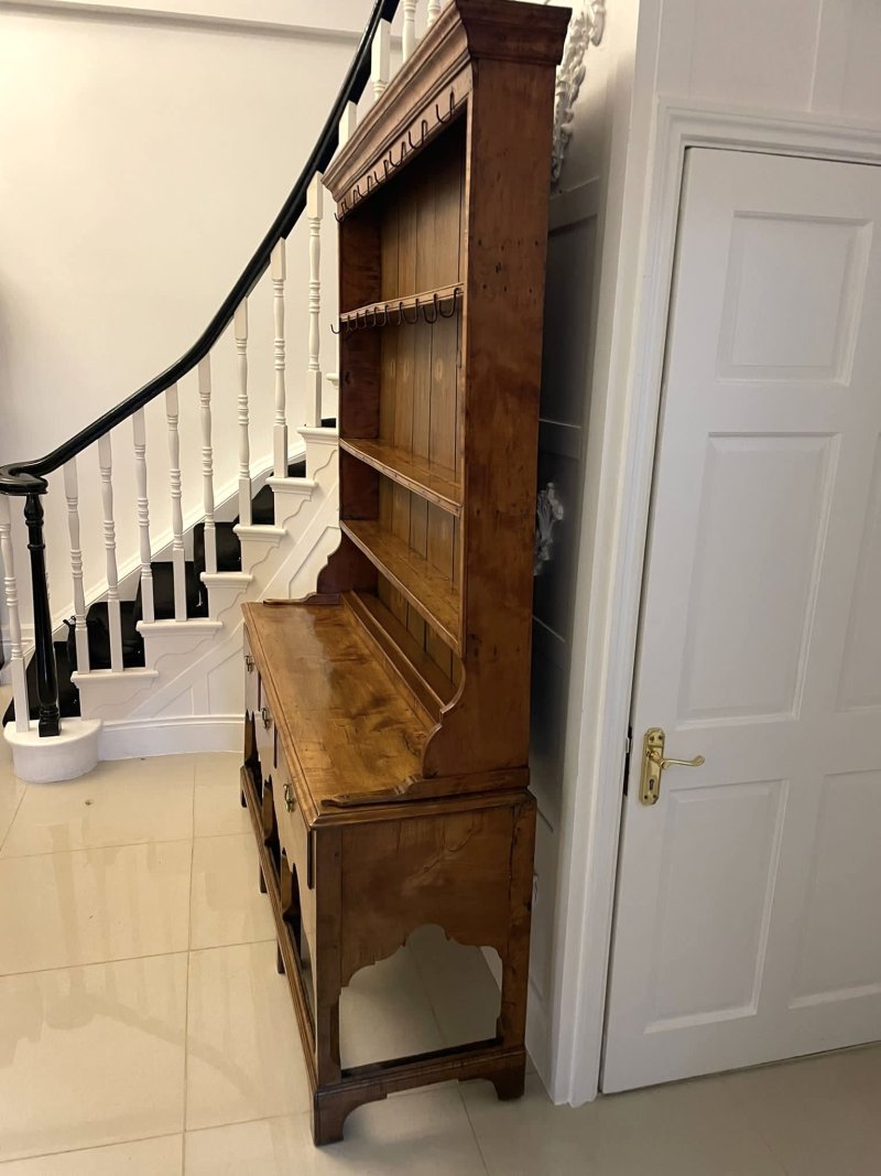 Rare American Antique George III Quality Solid Maple Wood Dresser and Rack - Image 4